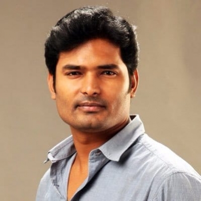  Hijab Issue: Filmmaker Expresses Pain, Concern #hijab #filmmaker-TeluguStop.com