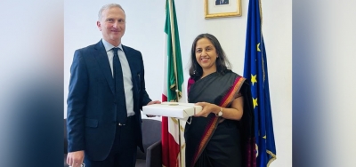  India, Italy Discuss Bilateral Trade & Investment Agreements In Rome-TeluguStop.com