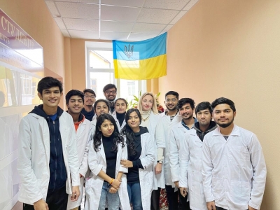  Indian Students Run For Cover In War-torn Ukraine-TeluguStop.com