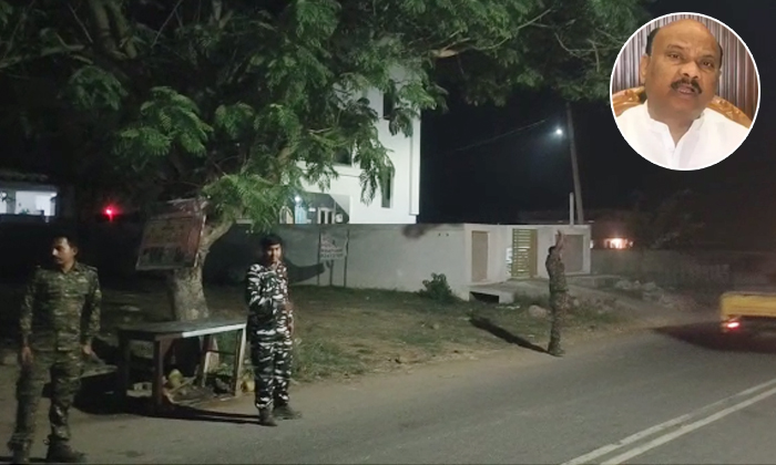  Police Surrounding Former Minister Ayyanna Patrudu Home Details, Police Surround-TeluguStop.com