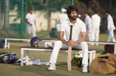  Shahid Kapoor-starrer 'jersey' To Release On April 14-TeluguStop.com