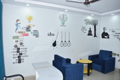 This Police Station Has Library, Wi-fi For Students #library #wifi This Police Station Has Library, Wi-fi For Students #library #wifi-TeluguStop.com