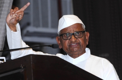  Why Anna Hazare Is Mum On Liquor Policy In Bjp States: Maha Women’s Groups-TeluguStop.com