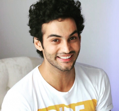 Yash Bhatia: I Enjoyed Acting On Ott As It Has More Freedom Yash Bhatia: I Enjoyed Acting On Ott As It Has More Freedom-TeluguStop.com