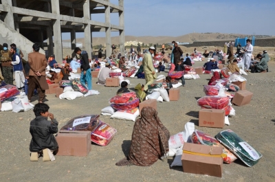  1,000 Families Receive Relief Aid In Afghanistan-TeluguStop.com