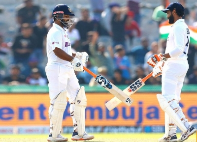  1st Test: Pant's Rollicking 96 Powers India To 357/6 Against Sri Lanka-TeluguStop.com