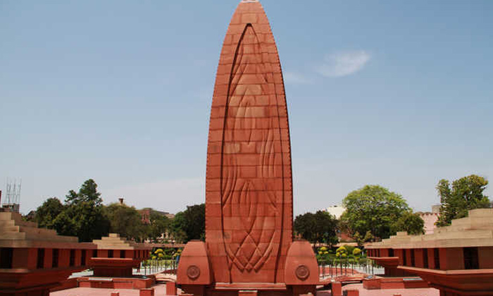  Britain Should Apologise For Jallianwala Bagh: Uk Mp, Britain , Jallianwala Bagh-TeluguStop.com
