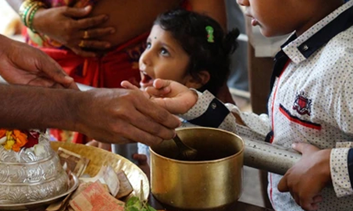  Facts Behind Tirth Prasad In Temple Details, Teertham, Tirtham In Temple, Temple-TeluguStop.com