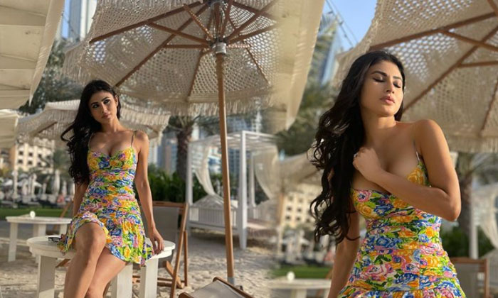 Glamorous Pics Of stunning actress Mouni Roy-telugu Actress Photos Glamorous Pics Of stunning actress Mouni Roy - Spell High Resolution Photo