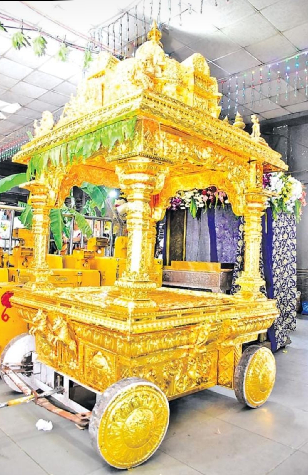  Golden Chariot For Swami-TeluguStop.com