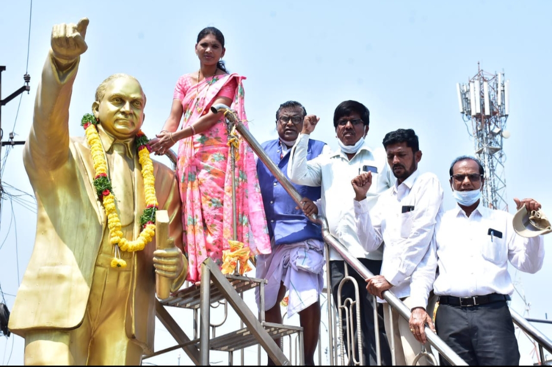  Ambedkar's Photo Of Women's Leader Should Be Printed On Currency Notes-TeluguStop.com