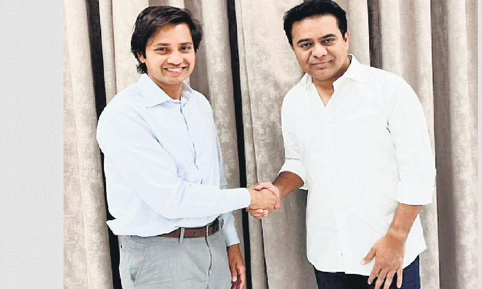 Industrialist Aditya Mittal And Trs Minister Ktr Meet! Industrialist Aditya Mittal And Trs Minister Ktr Meet!-TeluguStop.com