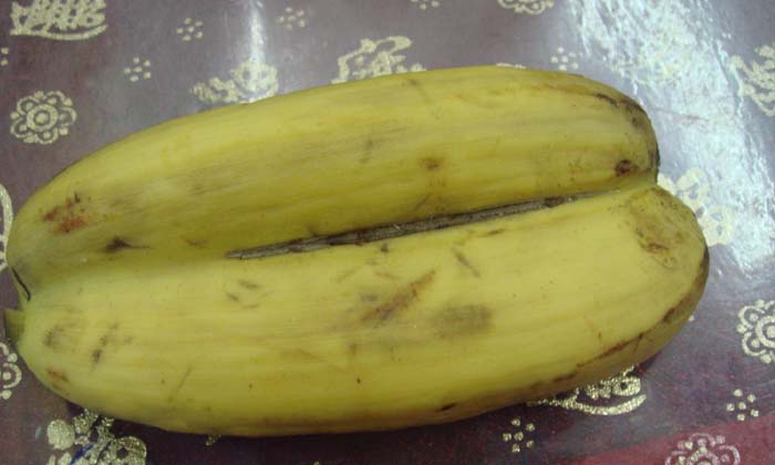  Is It Better To Eat A Couple Bananas , Couple Banana , Devotional , Jantaarati-TeluguStop.com