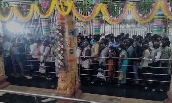  Devotees Flock To Kotappakonda Kshetram For Darshanm, Kotappakonda, Devitional ,-TeluguStop.com