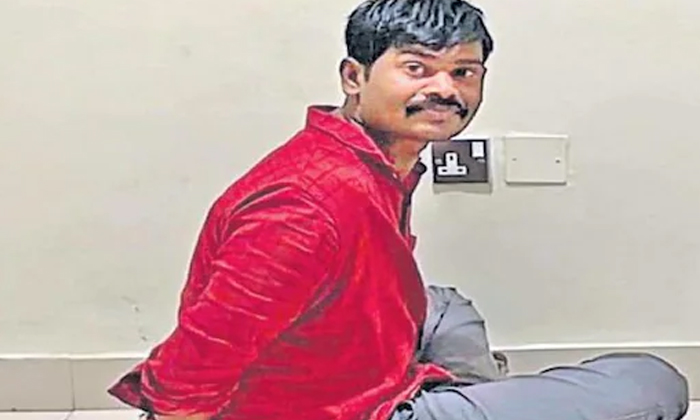  Kadapa Resident Commits Suicide In Kuwait Jail, Kadapa, Kuwait Jail ,pilolla Ven-TeluguStop.com