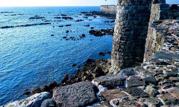 Famous Fort Of Shivaji Maharaja , Fort , Shivaji Maharaja , Shivaneri Fort ,p Famous Fort Of Shivaji Maharaja , Fort , Shivaji Maharaja , Shivaneri Fort ,p-TeluguStop.com