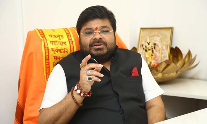 Salutations To The Audience For Supporting The Kashmir Files Producer Abhishek A Salutations To The Audience For Supporting The Kashmir Files Producer Abhishek A-TeluguStop.com