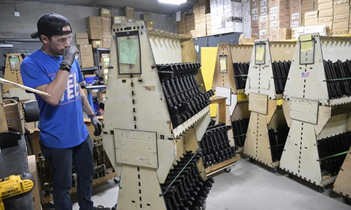  American Gun Businesses, States Help Ukrainians Fight Back Against Putin, Ukrai-TeluguStop.com