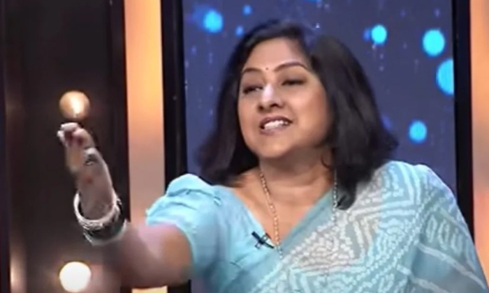  Actress Rohini Gave Kiss To Saikumar In Wow Show Details, Rohini, Tollywood, Rom-TeluguStop.com