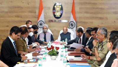  Amit Shah Reviews Security Situation In J&k-TeluguStop.com