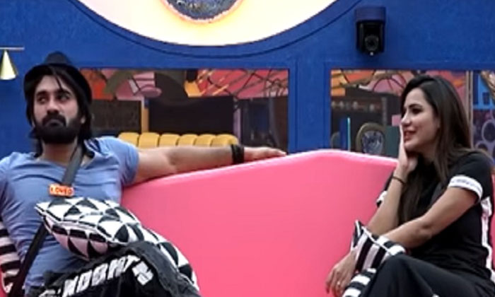 Ashu Reddy And Akhil Sardak New Love Story Ashu Reddy, Akhil Sardak , Love Story Ashu Reddy And Akhil Sardak New Love Story Ashu Reddy, Akhil Sardak , Love Story-TeluguStop.com