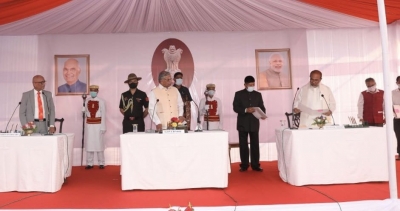 Biren Singh Sworn-in As Manipur Cm For 2nd Term (lead) Biren Singh Sworn-in As Manipur Cm For 2nd Term (lead)-TeluguStop.com