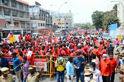  Cpi-m Congratulates Working Class For Successful 48-hour Strike-TeluguStop.com