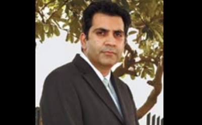  Ed To Sc: Sanjay Chandra's Wife Involved In Money Laundering, Has Assets In Caym-TeluguStop.com