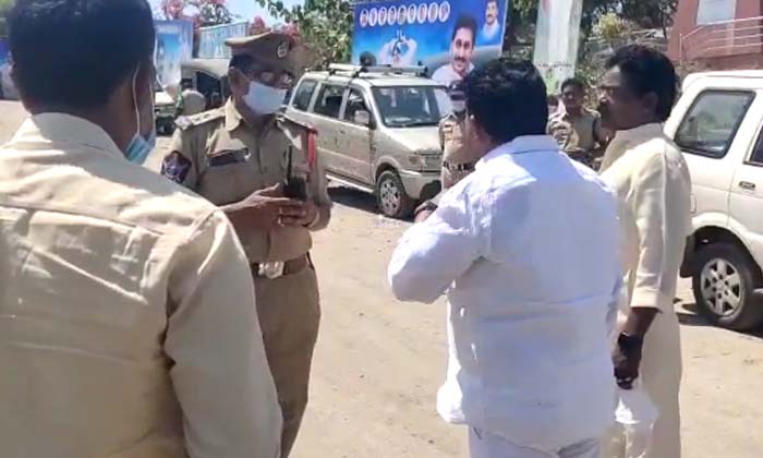  Nani Named The Minister Who Was Furious With The Police Personnel , Minister ,-TeluguStop.com