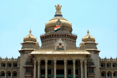 Hijab Row To Be Discussed In K'taka Assembly On Tuesday Hijab Row To Be Discussed In K'taka Assembly On Tuesday-TeluguStop.com