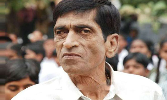 Telugu Ammoru, Eye Problem, Tollywood, Visakhapatnam-Movie