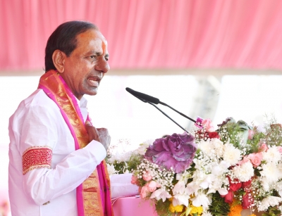  Kcr To Hand Over Aid To Families Of Two Jawans In Ranchi-TeluguStop.com