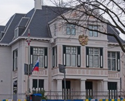  Netherlands Expels 17 Russian Diplomats-TeluguStop.com