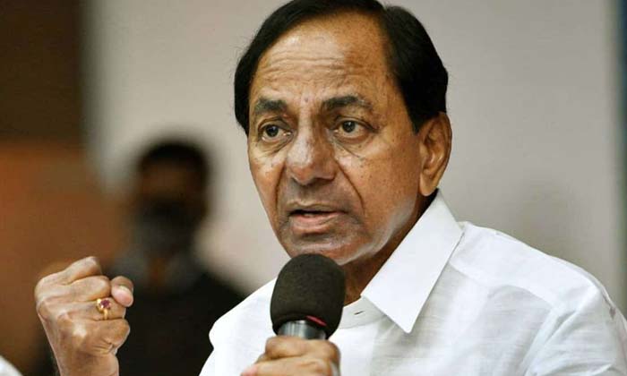  Kcr Is Moving Towards Positive Decisions Is This The Real Strategy , Telangana-TeluguStop.com