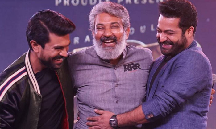  Rajamouli Shocking Comments About Tarak And Charan Details Here , Rajamouli , Nt-TeluguStop.com