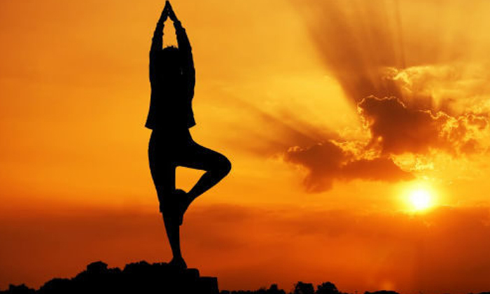  Do You Know What Is The Meaning Behind Sun Salutations, Sun Salutations, Sun Ra-TeluguStop.com