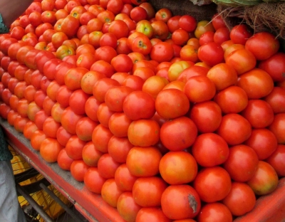  Tomatoes, Almonds, Coffee Among Most Hit By Climate Change-TeluguStop.com