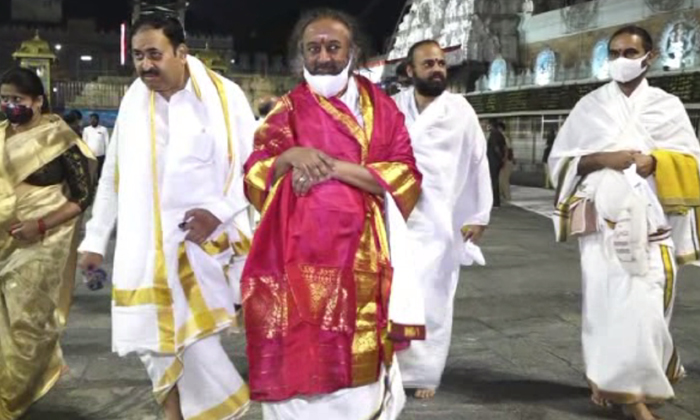  Union Minster Kishan Reddy Pandit Ravishankar Guruji Cs Sameer Sharma Visits Tir-TeluguStop.com