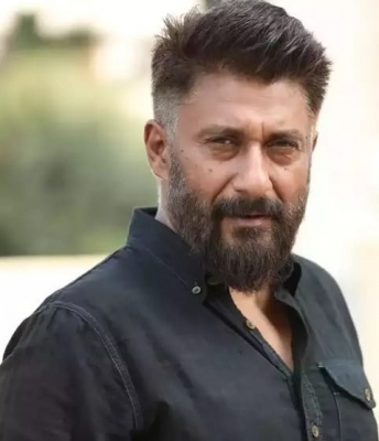  Vivek Agnihotri: 'the Kashmir Files' Reflects Stark Reality Of Pandits' Exodus-TeluguStop.com