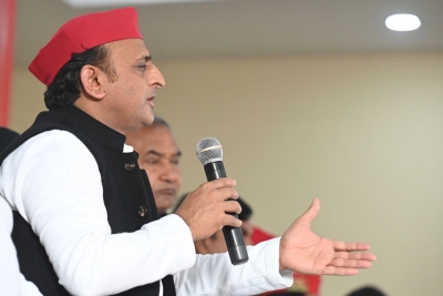  Why Not 'lakhimpur Files' Now? Asks Akhilesh-TeluguStop.com