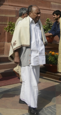 Will A.k. Antony Get Another Rajya Sabha Term? Will A.k. Antony Get Another Rajya Sabha Term?-TeluguStop.com