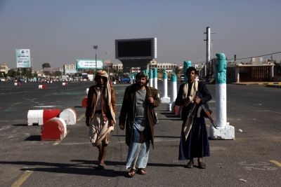  Yemen's Houthi Militia Claims Responsibility For Cross-border Attacks Against Sa-TeluguStop.com