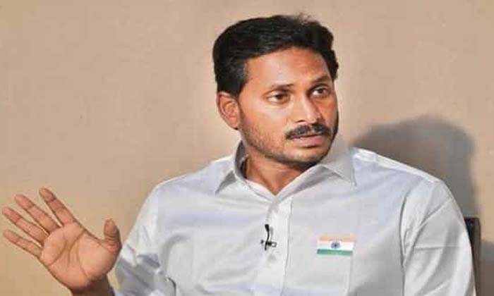  Jagan Handed Over Key Responsibilities To Vijayasai Reddy , Vijay Sai Reddy , Ut-TeluguStop.com