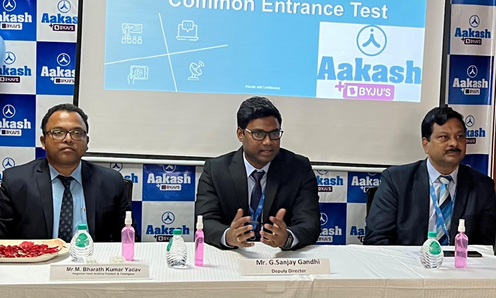  Aakash+byju’s Launches Ap Eapcet+jee (main) Course For Engineering Aspirants I-TeluguStop.com