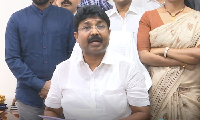  Adimulku Suresh, Who Took Over As The Minister Of Municipal And Urban Developmen-TeluguStop.com