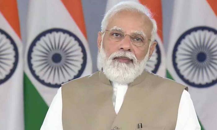 The Center Is Not The Emperor The States Are Not Feudal , Kcr , Modi , Trs , Bj The Center Is Not The Emperor The States Are Not Feudal , Kcr , Modi , Trs , Bj-TeluguStop.com