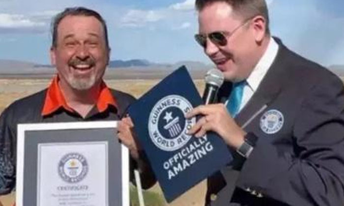  Blind Man Breaks Guinness World Record , Blind Man  ,  Guinness World Record , D-TeluguStop.com