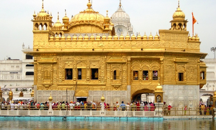  Some Interesting Things About The Golden Temple, Harmandir Sahib, At Sat Theerth-TeluguStop.com
