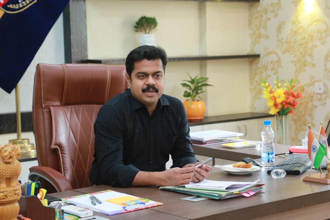  Khammam: Police Act 30 Will Be Implemented As Usual Till April 29: -police Commi-TeluguStop.com