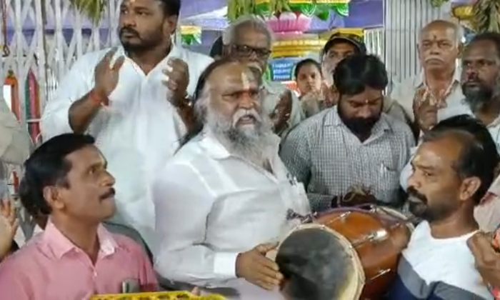  Mla East Jaggareddy Participating In The Ugadi Ceremony At The Ram Mandir In San-TeluguStop.com